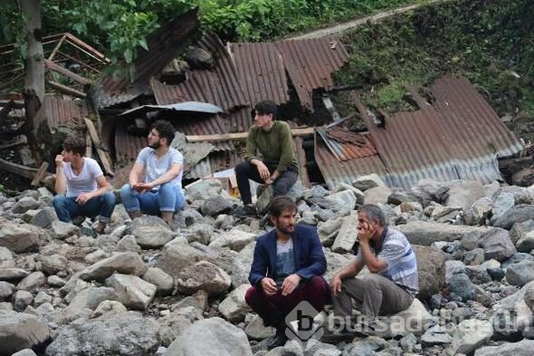 Sel felaketinden gelen görüntüler dehşete düşürdü