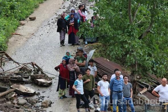 Sel felaketinden gelen görüntüler dehşete düşürdü
