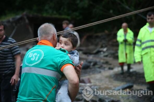 Sel felaketinden gelen görüntüler dehşete düşürdü