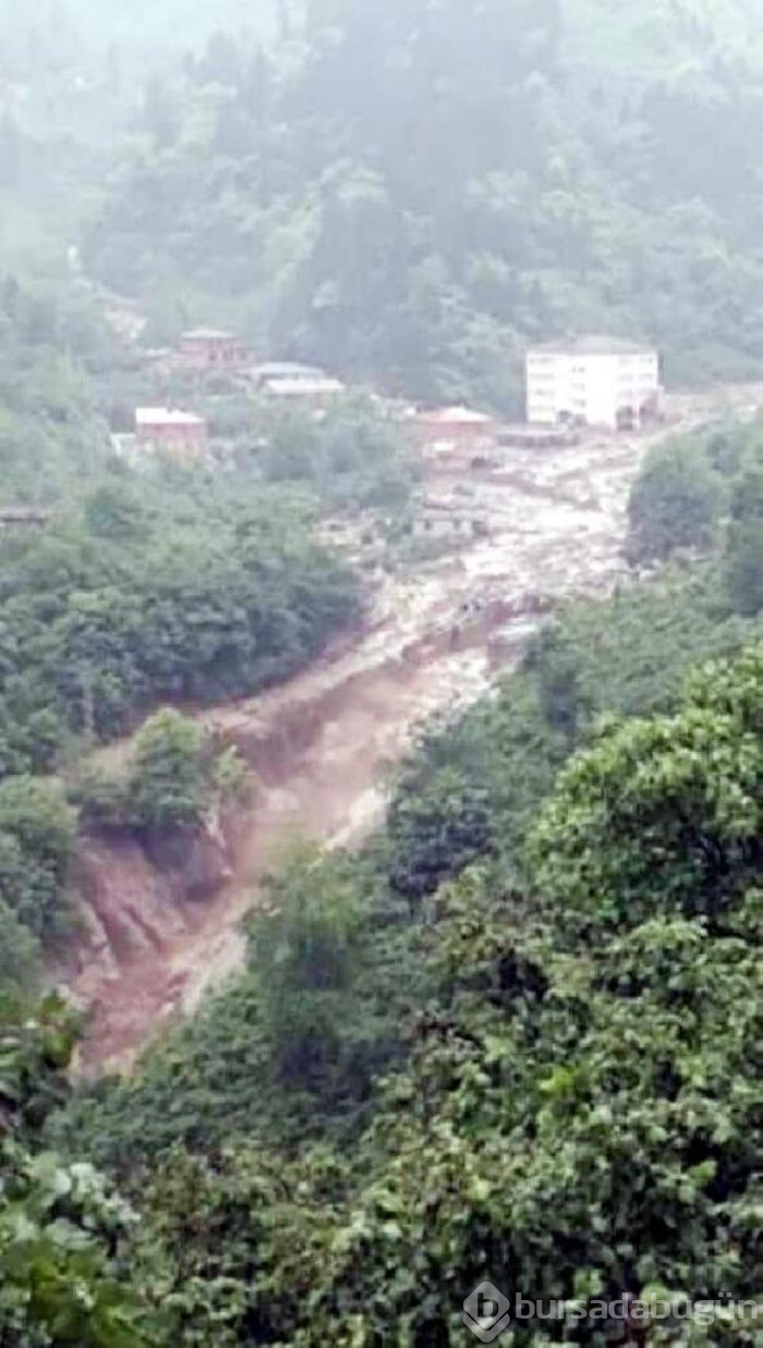 Sel felaketinden gelen görüntüler dehşete düşürdü
