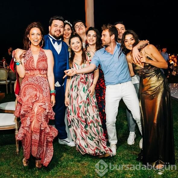 Fotoğraflar dostluğu bitirdi