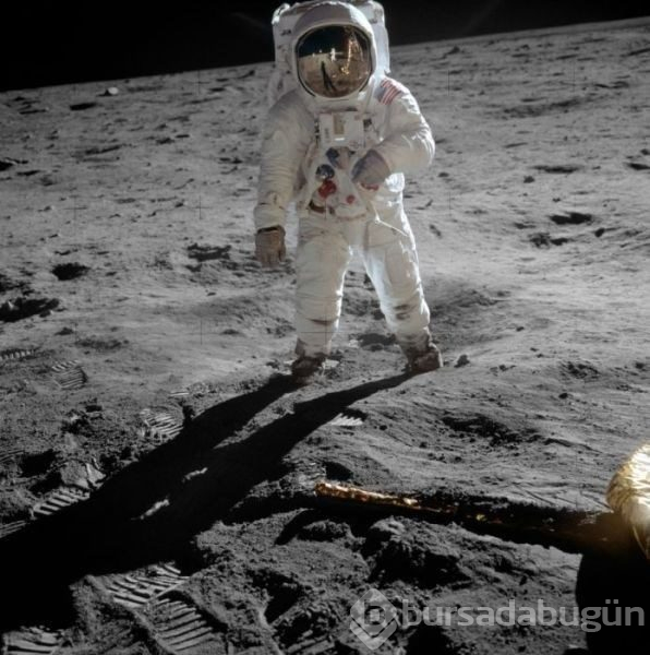 Apollo 11'den daha önce yayınlanmamış yeni kare