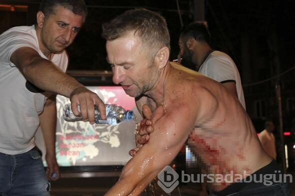 Tiflis'te parlamentoyu kuşatan protestoculara müdahale
