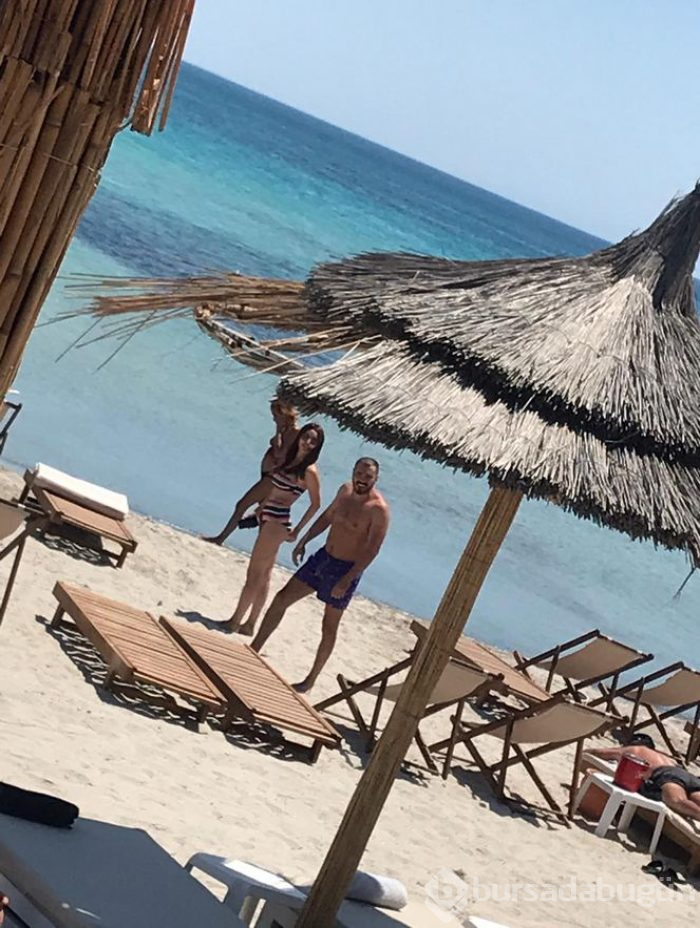 Hazal Filiz Küçükköse,Alp Güler ile aşk yaşamaya başladı