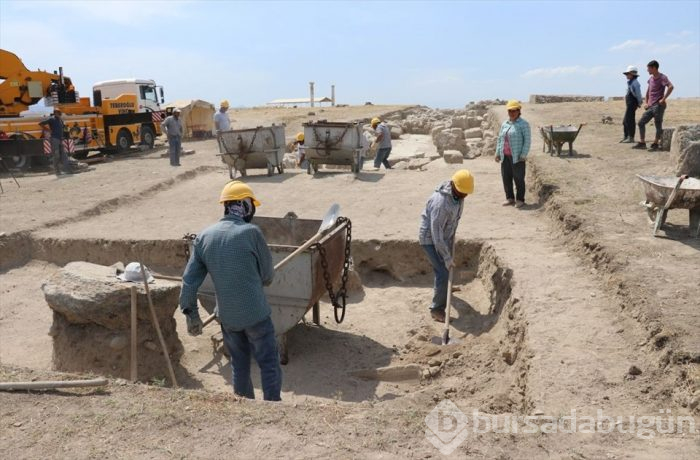 2 bin yıllık Laodikya Stadyumu'nun antik yolu gün ışığına çıkarılıyor 