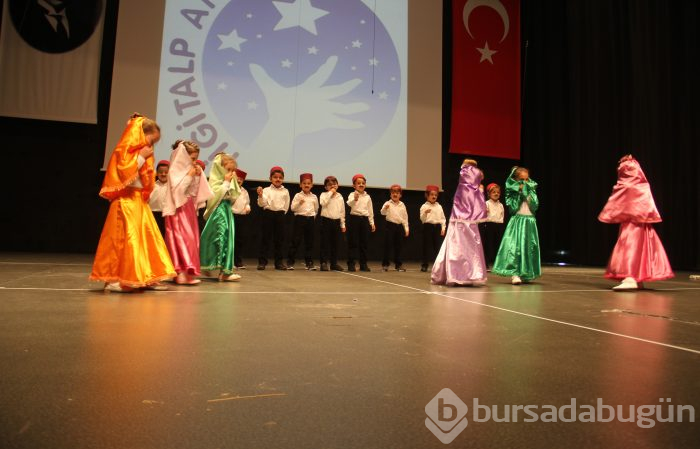 Özel Yiğitalp Anaokulu'nda 20.yıl mezuniyet coşkusu!