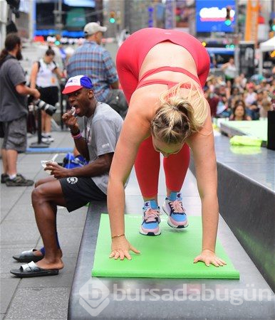 Yoga ile gündeme geldi
