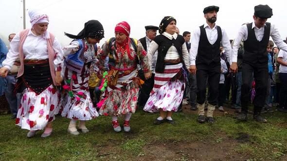 Trabzon'da en renkli yayla göçü
