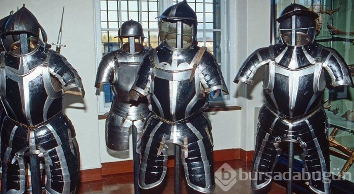 Hayaletli olduğuna inanılan Hohenzollern Kalesi