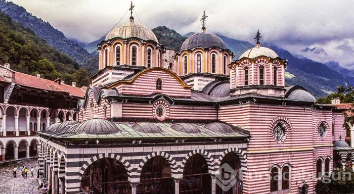 Bulgaristan'ın 1000 yıllık mirası: Rila Manastırı