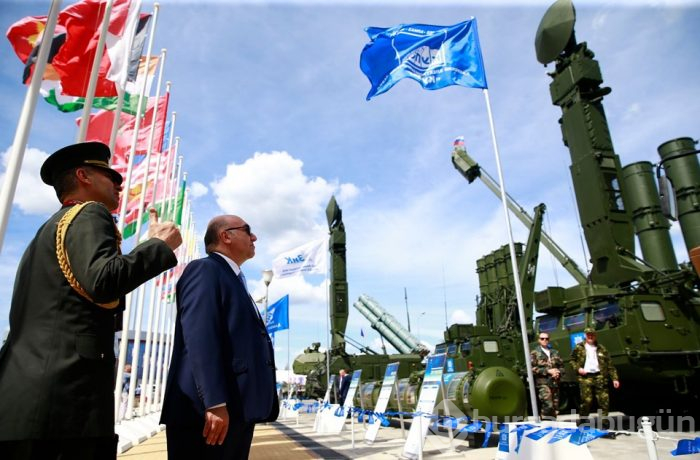 S-400 sistemi Moskova'da sergilendi