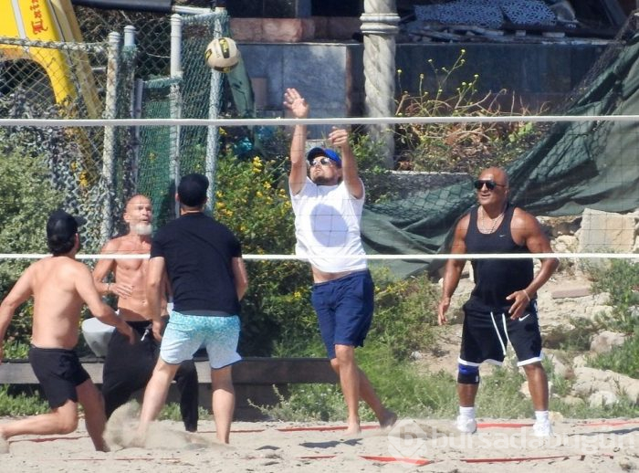Leonardo DiCaprio'nun plaj voleybolu kazası