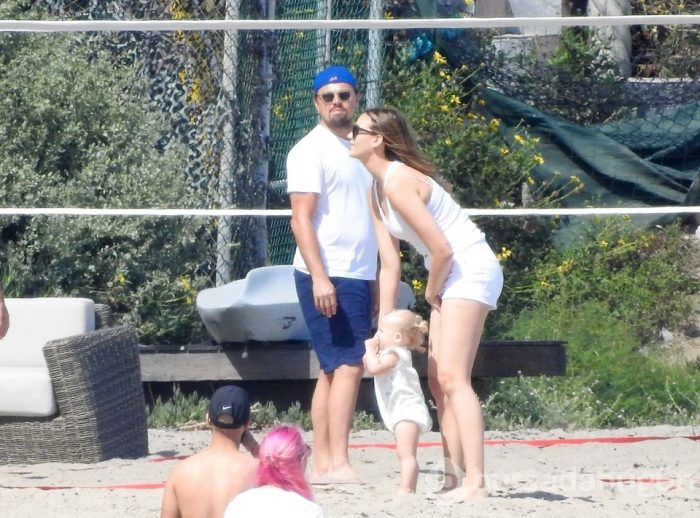 Leonardo DiCaprio'nun plaj voleybolu kazası