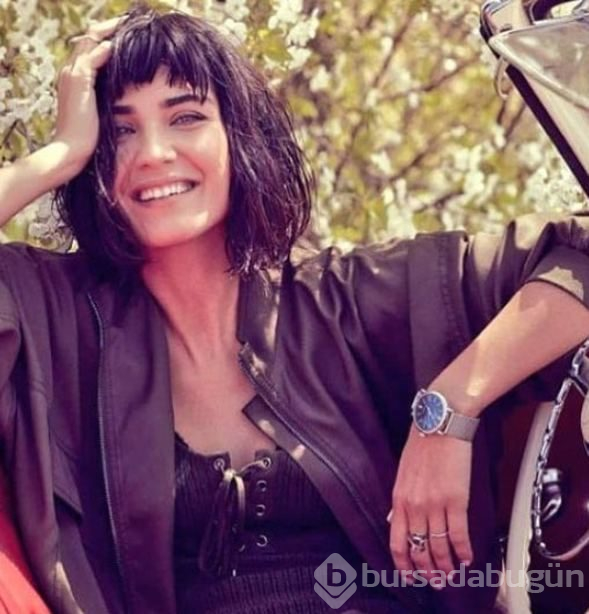 Tuba Büyüküstün bebek sahibi oldu
