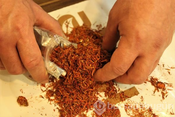 Boyayıp 40 bin liraya satıyorlar
