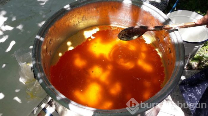 Karslı kadınların kış hazırlığı başladı
