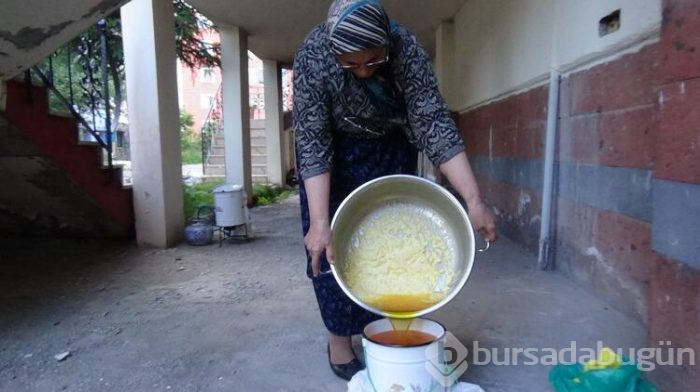 Karslı kadınların kış hazırlığı başladı
