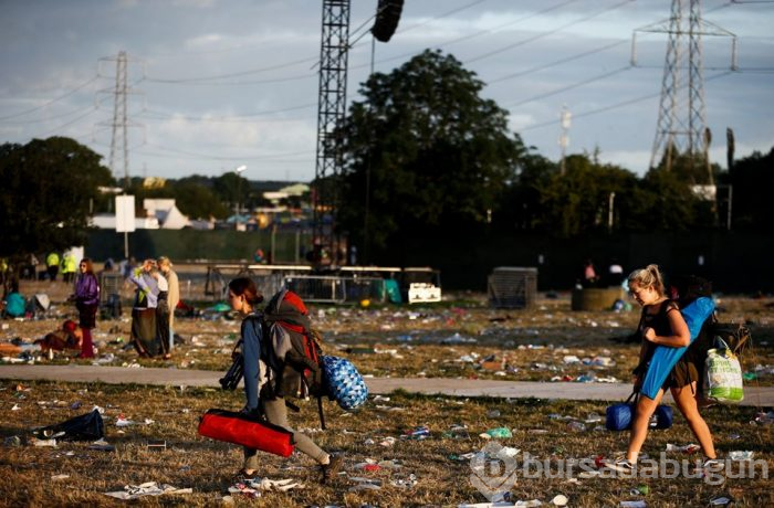 Glastonbury Festivali'nin ardında çöp dağı kaldı