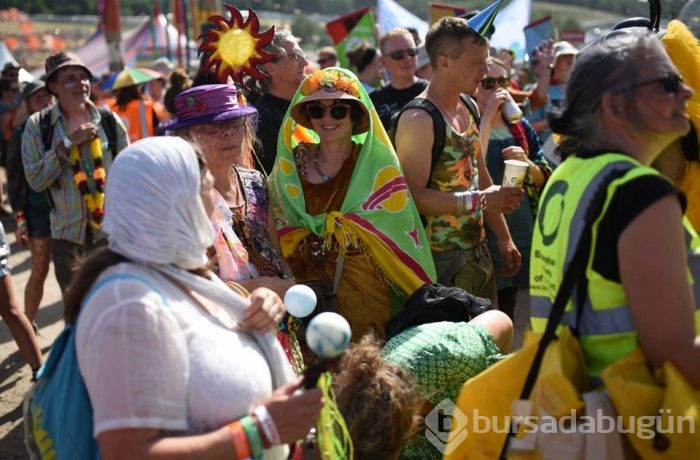 Glastonbury Festivali'nin ardında çöp dağı kaldı