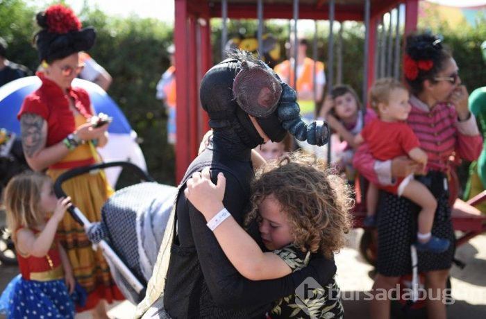 Glastonbury Festivali'nin ardında çöp dağı kaldı