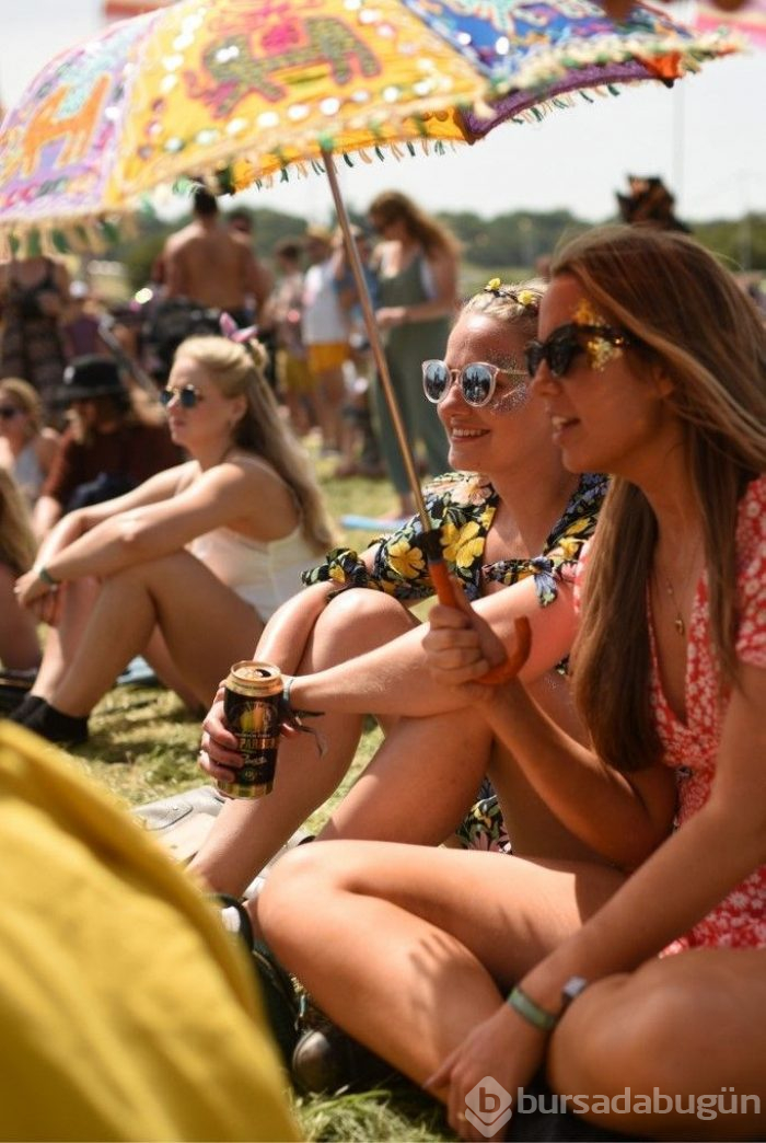 Glastonbury Festivali'nin ardında çöp dağı kaldı