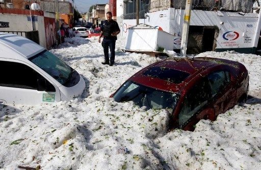 Meksika'da yaz ortasında dolu fırtınası