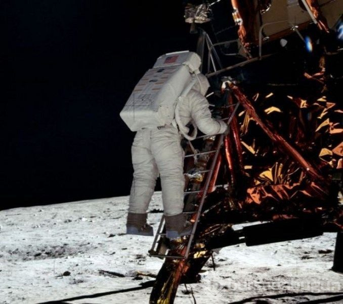 Rekor fiyata satılabilir! (NASA 'yanlışlıkla' 217 dolara satmıştı)