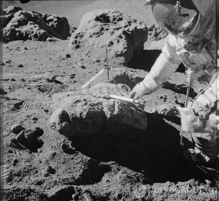 Rekor fiyata satılabilir! (NASA 'yanlışlıkla' 217 dolara satmıştı)