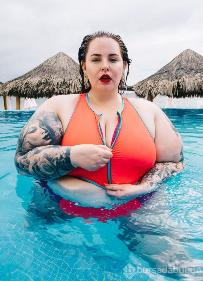 Büyük beden model Tess Holliday cinsel yönelimini açıkladı