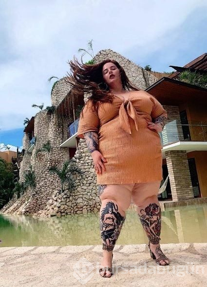 Büyük beden model Tess Holliday cinsel yönelimini açıkladı