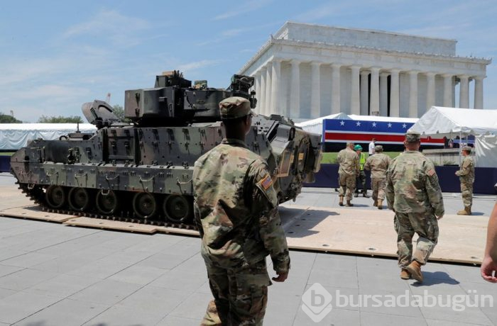 Tanklar Washington sokaklarında