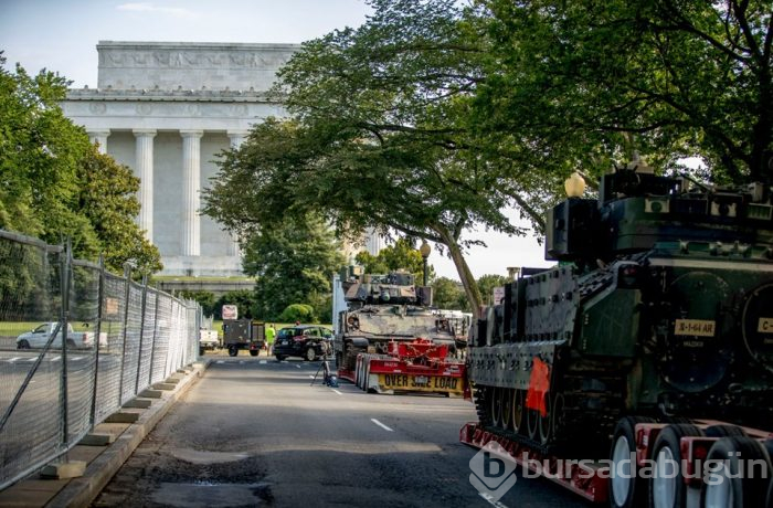 Tanklar Washington sokaklarında