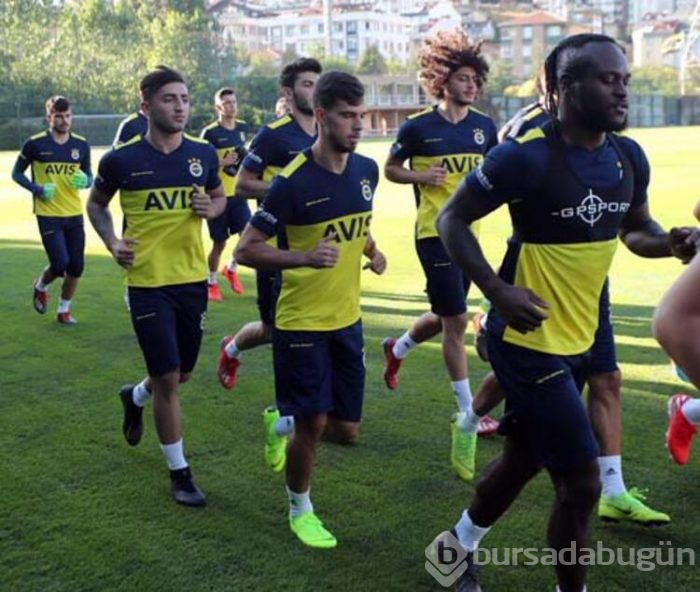 Büyük sürpriz! Başakşehir'den ayrıldı, F.Bahçe'ye geliyor