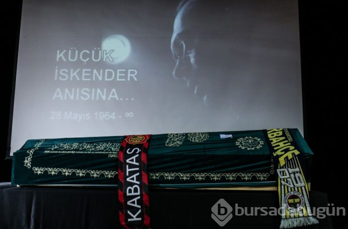 Küçük İskender'e veda