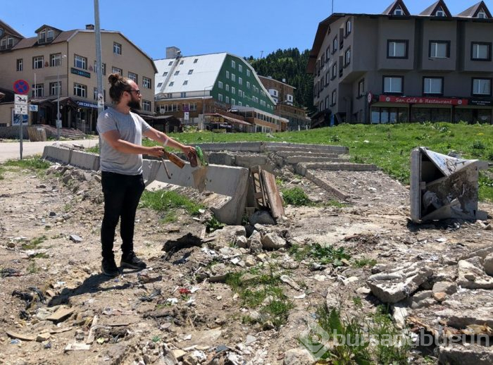 Uludağ'daki kirlilik karlar eriyince ortaya çıktı