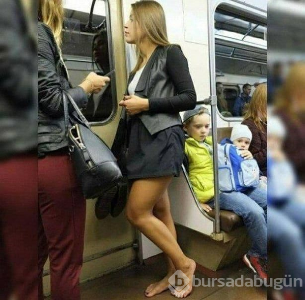 Metroda çıplak ayak modası