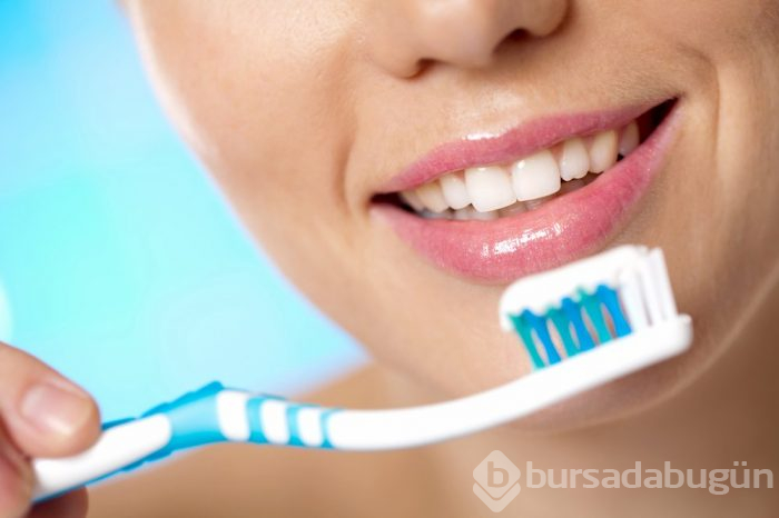 Doğru diş fırçalama nasıl olmalı?
