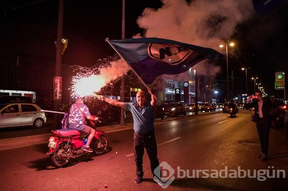 Miçotakis tek başına iktidara geldi
