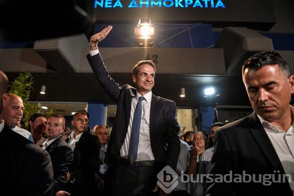 Miçotakis tek başına iktidara geldi
