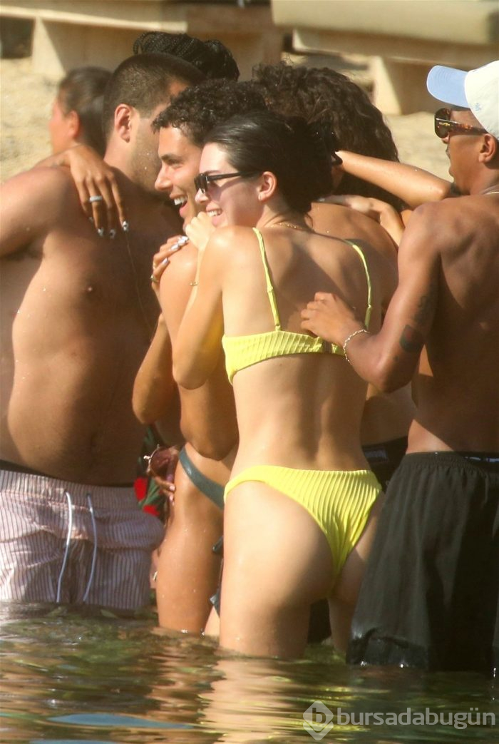 Plajı birbirine kattılar