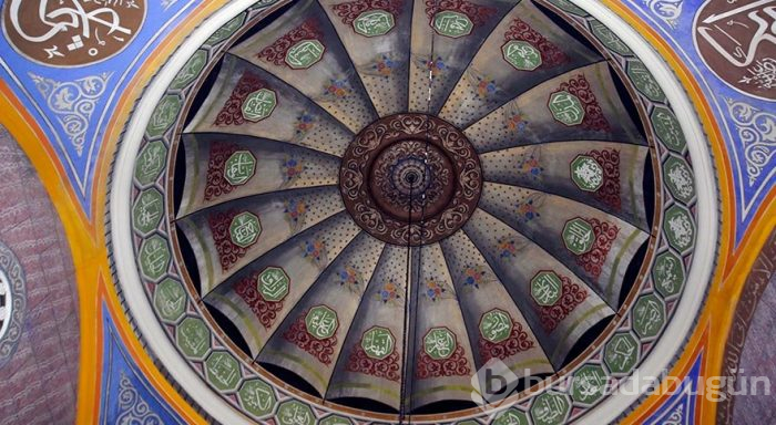 Türk mimarisinin Anadolu'daki en güzel örneklerinden biri: Çapanoğlu Cami