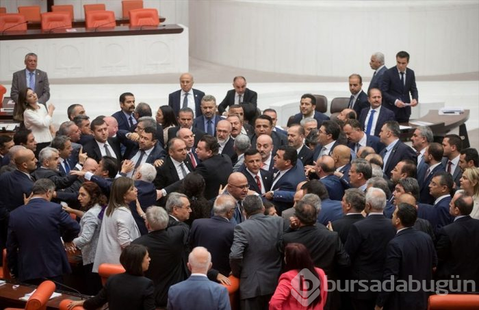 TBMM Genel Kurulu'nda gerginlik