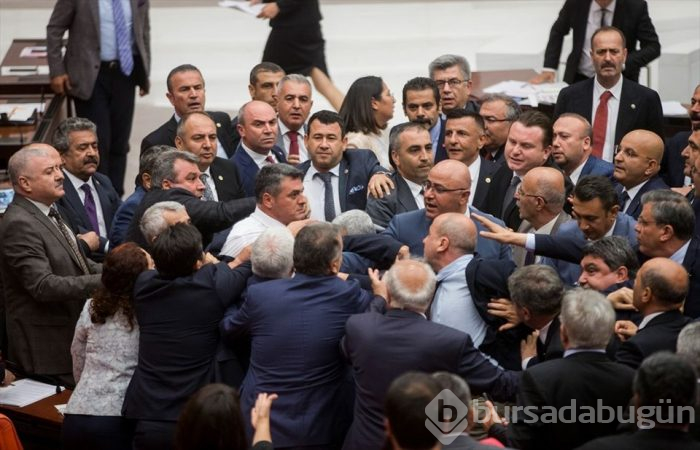 TBMM Genel Kurulu'nda gerginlik