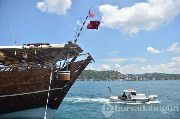 Boğaz'da dikkat çeken gemi
