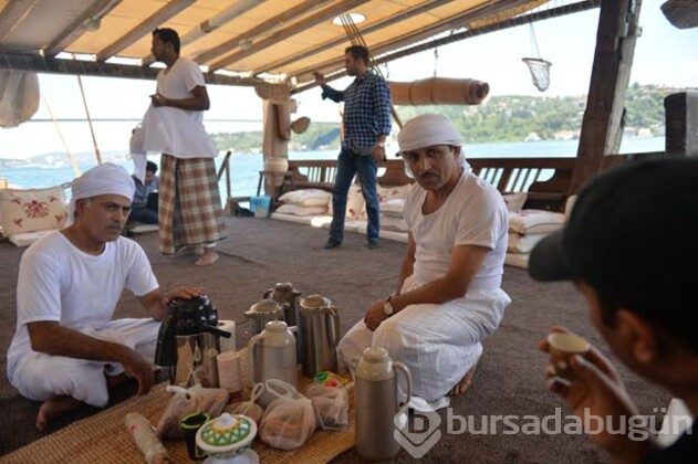 Boğaz'da dikkat çeken gemi
