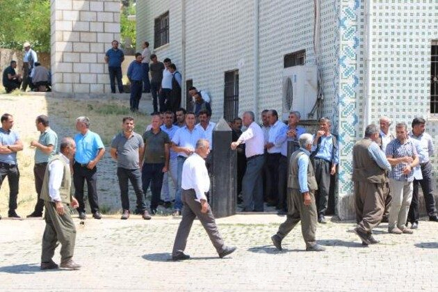 Şırnak'ta PKK'lı teröristlerin şehit ettiği 2 çoban toprağa verildi
