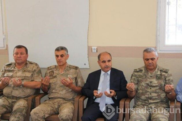 Şırnak'ta PKK'lı teröristlerin şehit ettiği 2 çoban toprağa verildi
