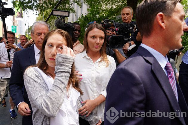 Sapık fotoğraflarla rezalet patladı! İstifa bekleniyor...
