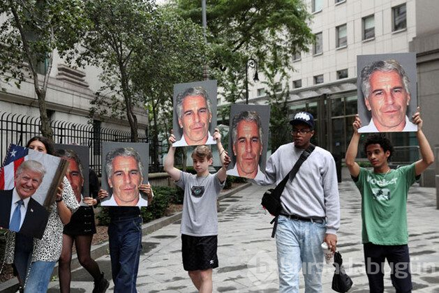 Sapık fotoğraflarla rezalet patladı! İstifa bekleniyor...
