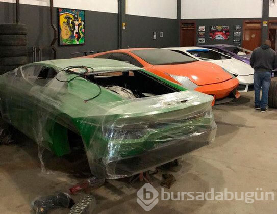Sahte Ferrari ve Lamborghini fabrikası kapatıldı
